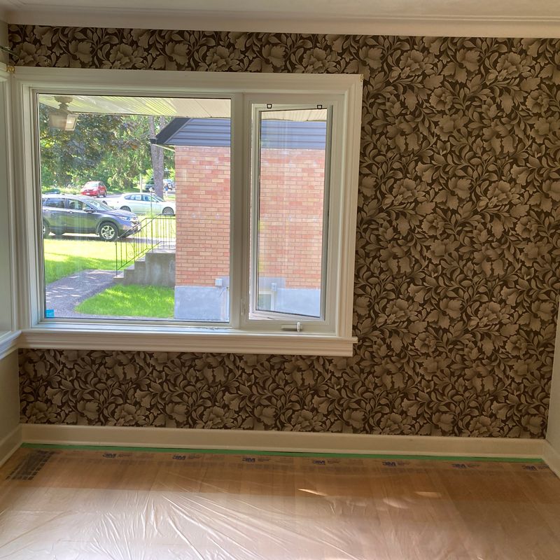 Wallpaper removal and painting in Westboro before